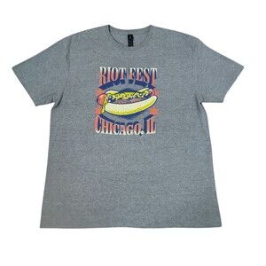 Riot Fest Chicago Concert T-Shirt Gray size XL